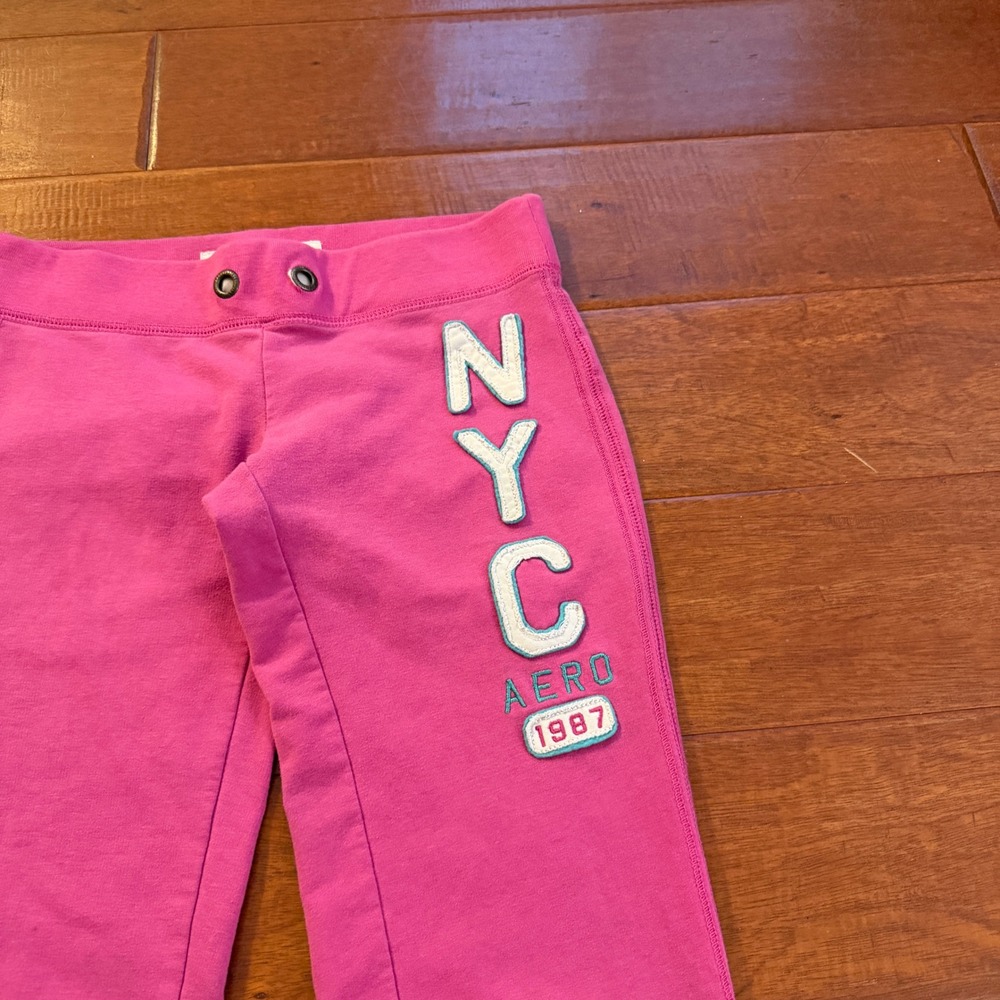 Aeropostale Sweatpants Womens XS Pink NYC Aero 1987 Graphic Flare Leg Y2K Lounge - Picture 3 of 8